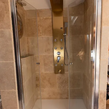 Pensión Palazzo Di Acqua *