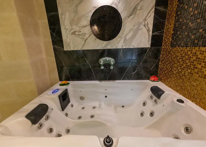 Konukevi Palazzo Di Acqua