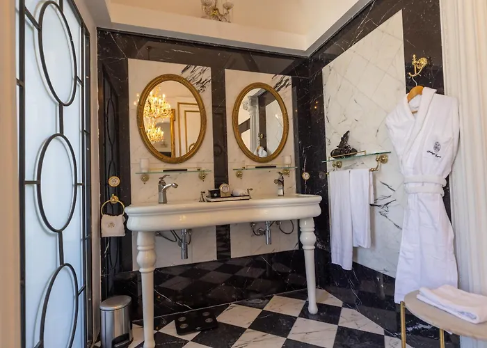 Palazzo Di Acqua Pensión Le Mans