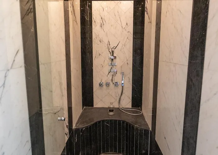 Palazzo Di Acqua Pensión Le Mans