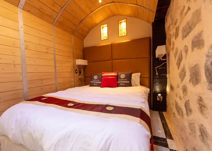 Palazzo Di Acqua 3* Le Mans